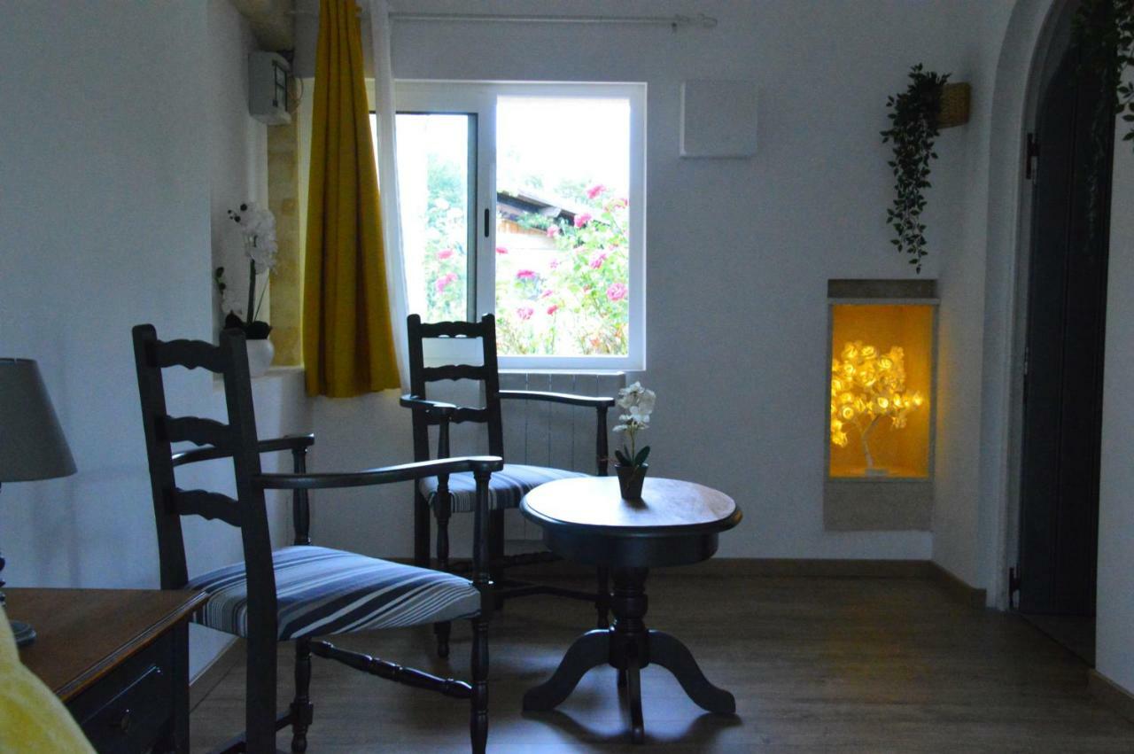 Chambres D'Hotes Du Domaine De Lansac Lansac  Екстериор снимка
